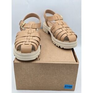 NEW Bella Vita Women's Sinclaire Fisherman Lug Sole Buckled Sandals Tan Size 8WW